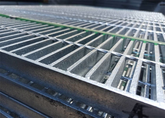 Fabricants de grilles de barres d'acier pour routes / aérodromes
